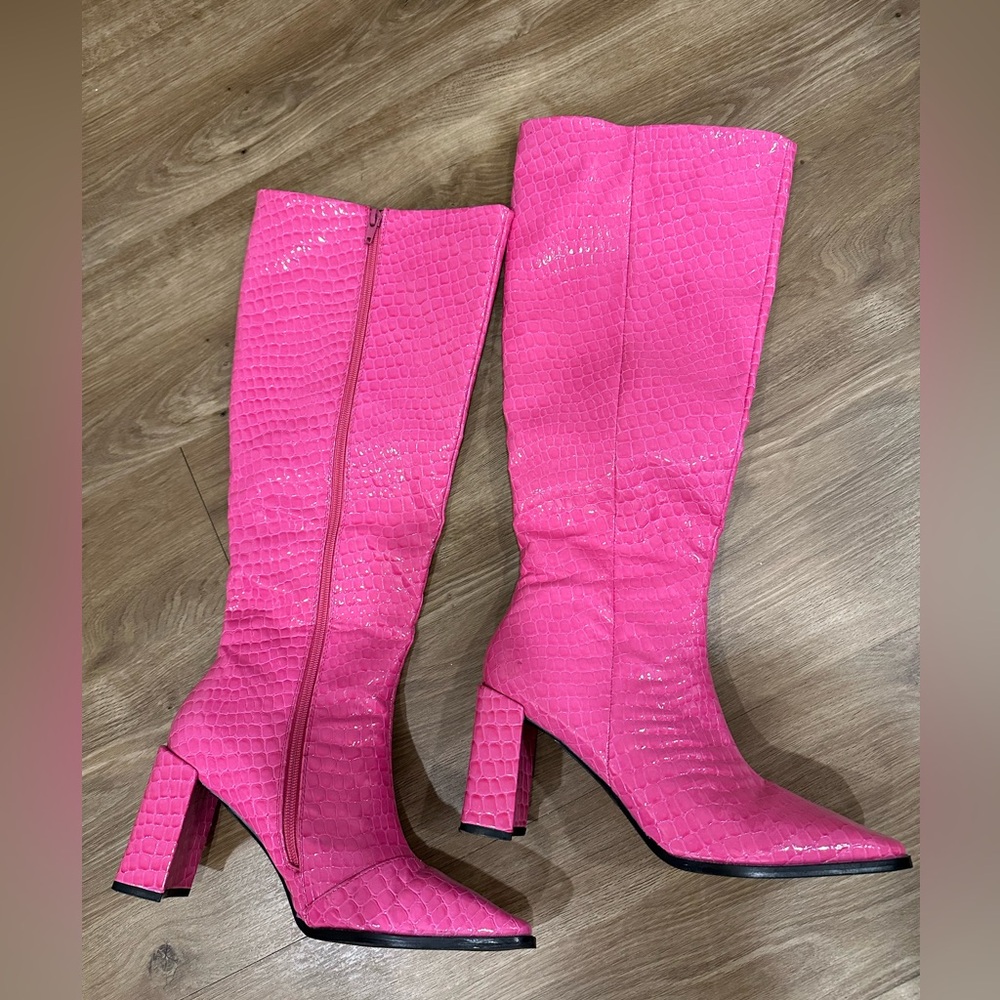 Pink “Snake Skin” Pattern Heeled Knee-High Boots